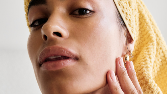 Acid Mantle vs Skin Barrier: What's the Difference?